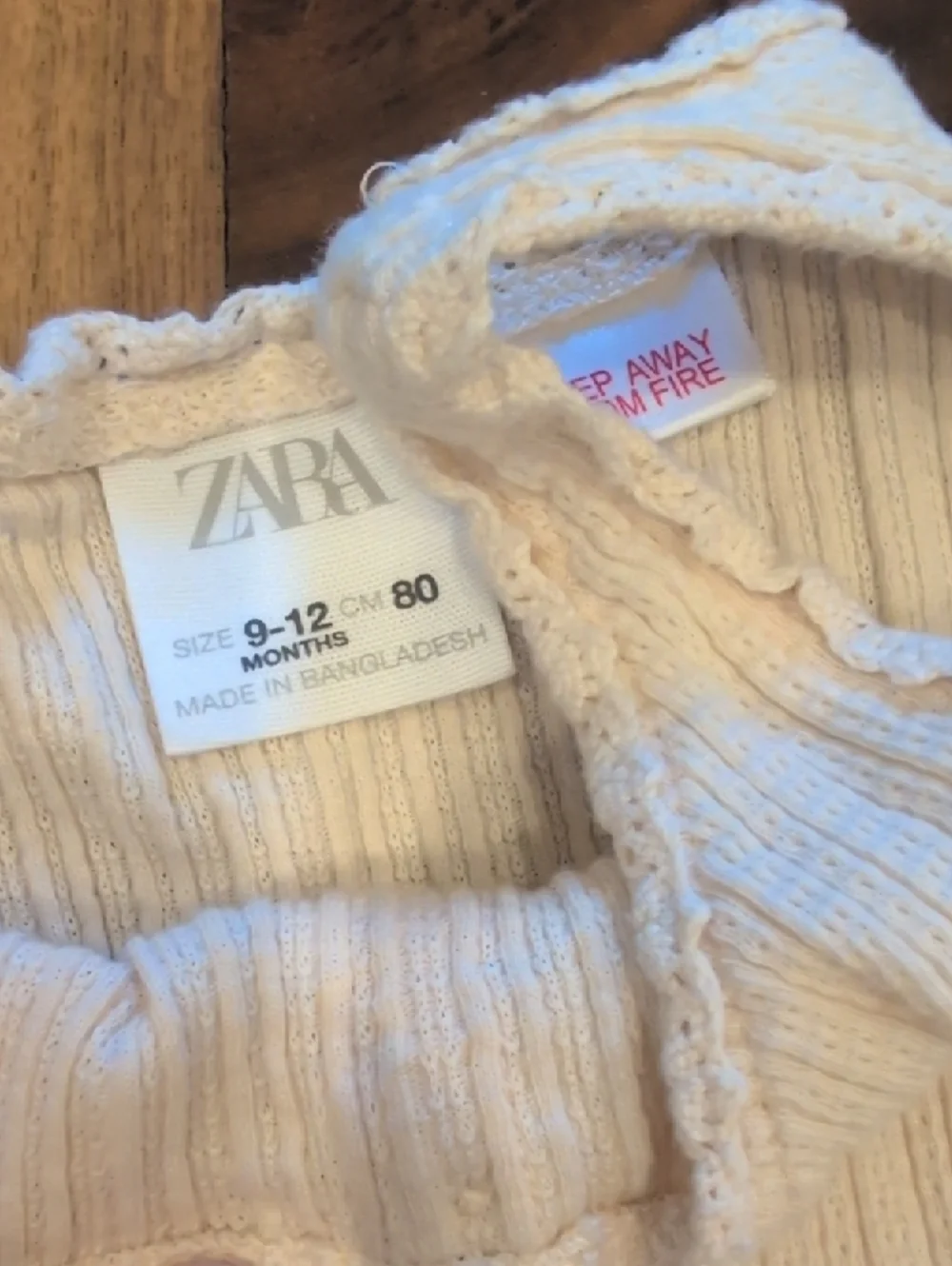 Zara Soft Cream Ribbed Button-Front Tank - Picture 2 of 3